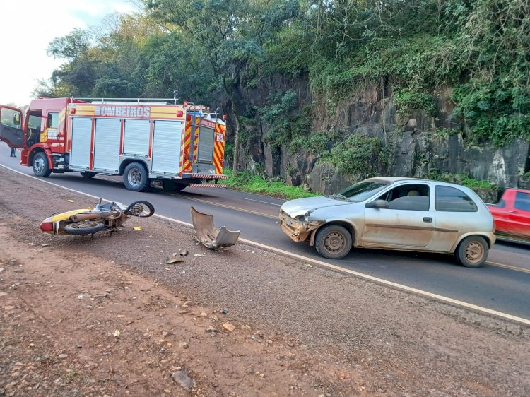 Grave acidente em Linha Santa Fé envolvendo carro e moto!