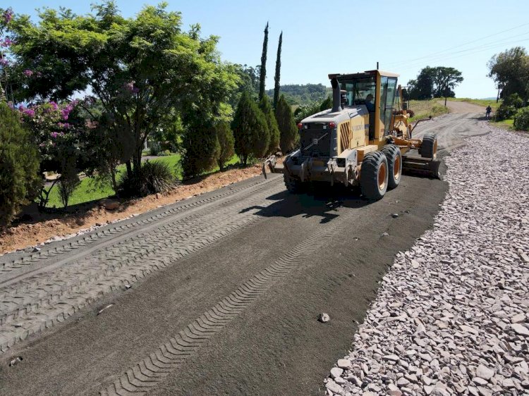 Obras na Rodovia da Fronteira prosseguem em Itapiranga