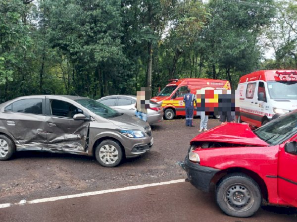 Colisão na SC-163 deixa quatro crianças feridas