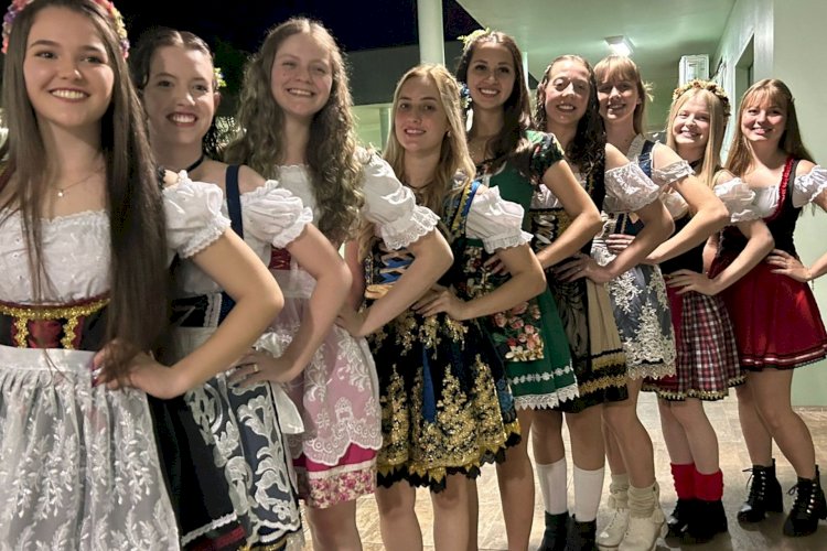 Itapiranga homologa nove candidatas a soberanas da 46ª edição da Oktoberfest