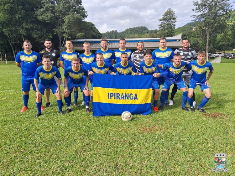 São João do Oeste inicia campeonato municipal de campo