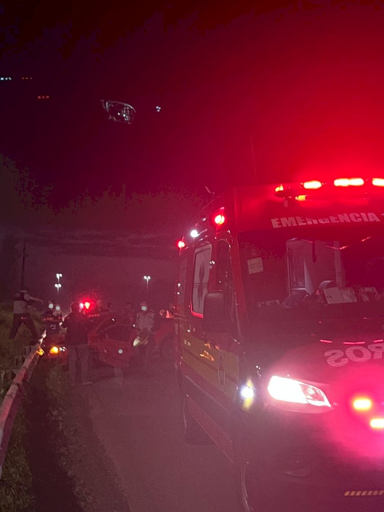 Colisão entre dois carros mobiliza Bombeiros e deixa um ferido na BR-158